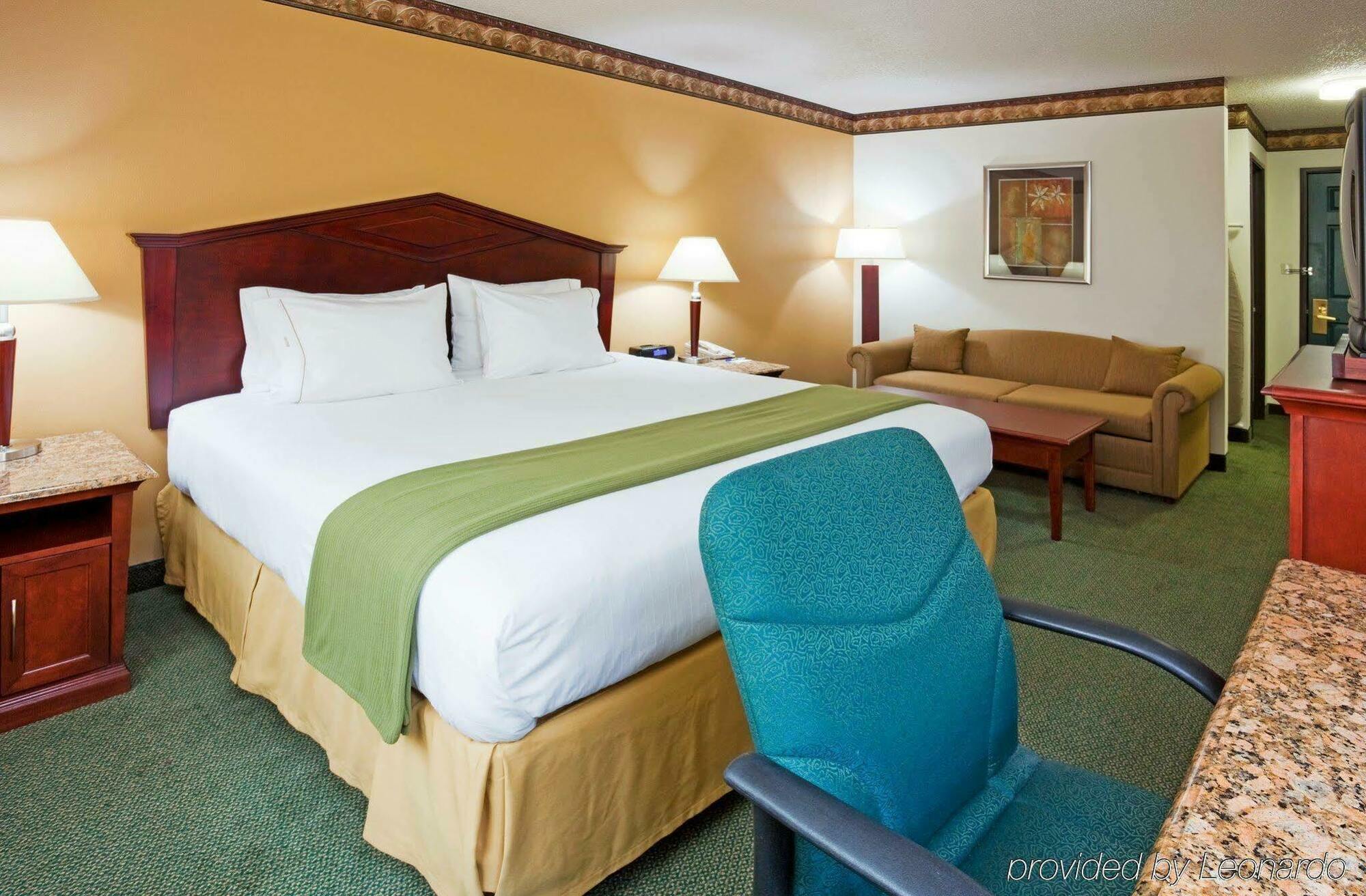 Holiday Inn Express Hotel & Suites Minneapolis-Golden Valley By Ihg Saint Louis Park Habitación foto